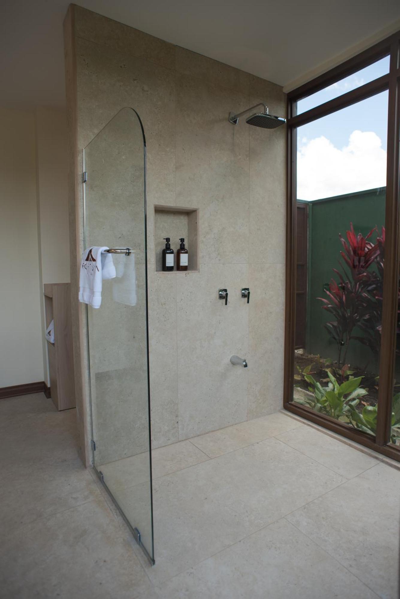 Fortuna Retreat La Fortuna Ruang foto