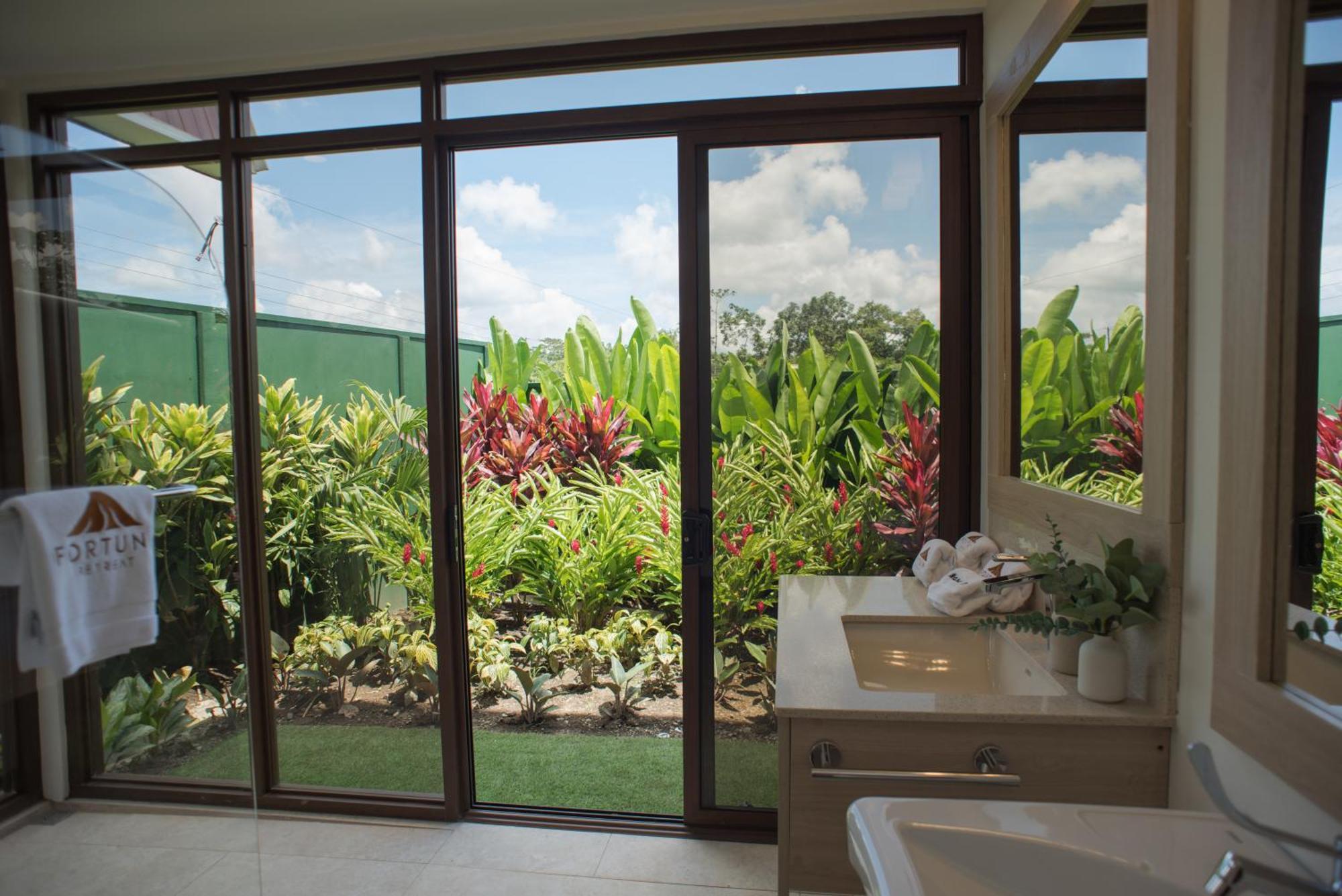 Fortuna Retreat La Fortuna Ruang foto